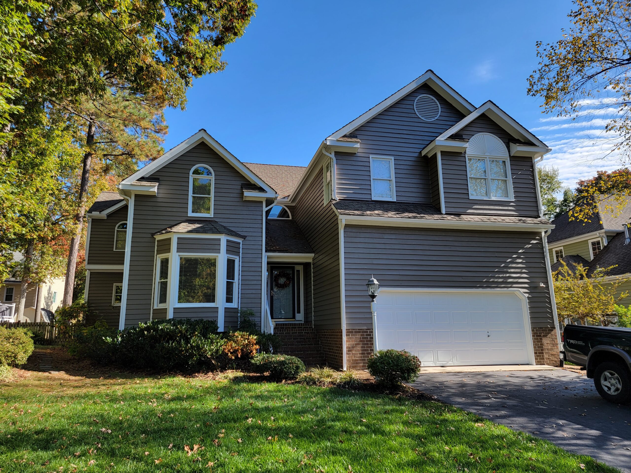 Freshly painted exterior of home in Richmond, VA